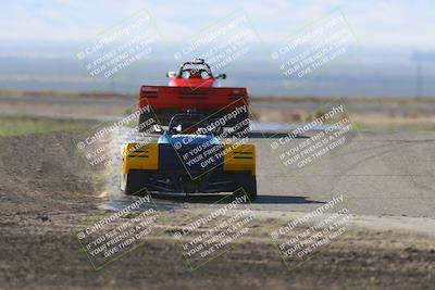 media/Oct-26-2025-CalClub SCCA (Sun) [[8ce1e69566]]/Group 6/Grapevine/